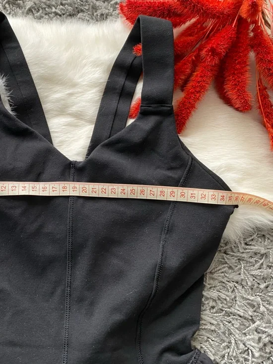 Lululemon City Tank Black - Picture 7 of 7